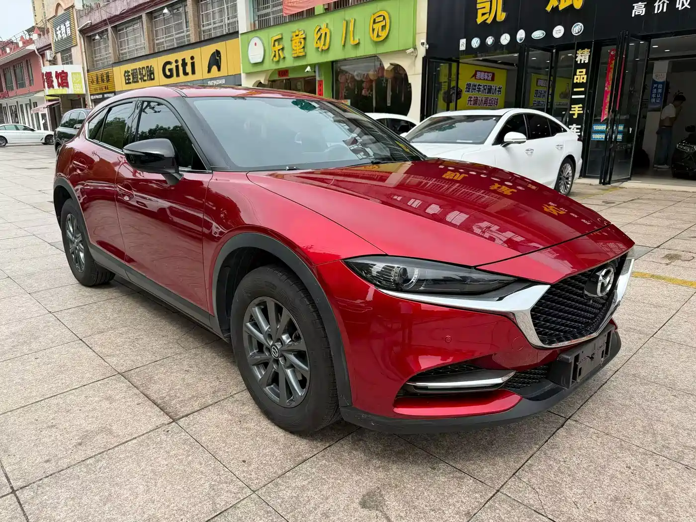 Фото 3 - Mazda CX-4