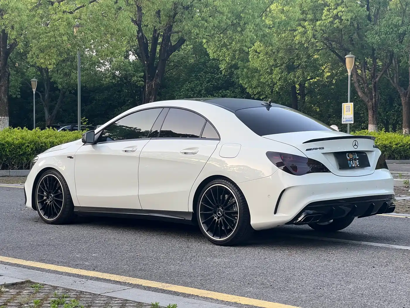 Mercedes-Benz CLA AMG 2017 AMG CLA 45 4MATIC фото 6
