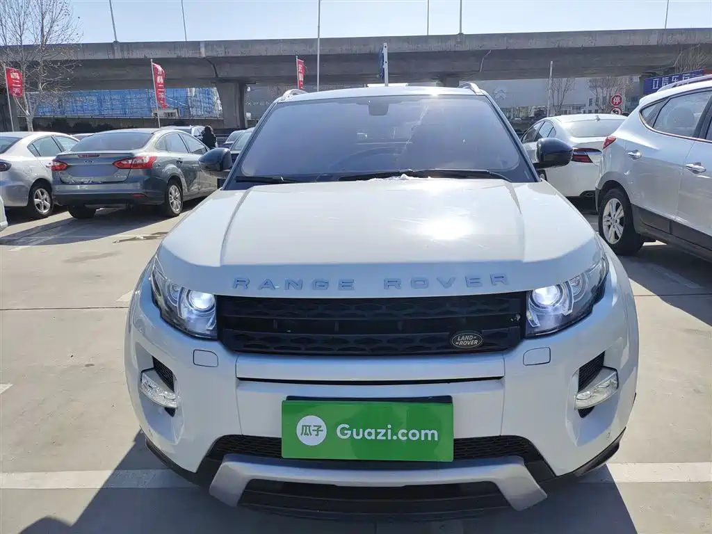 Land Rover Range Rover Evoque (Import) 2015 2.0T 5-door Dynamic Edition фото 19
