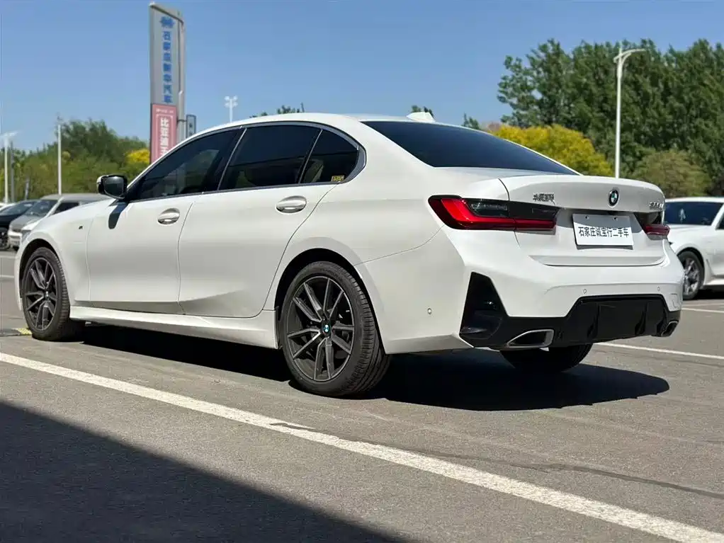 BMW 3 Series 2025 325Li M Sport Package фото 7
