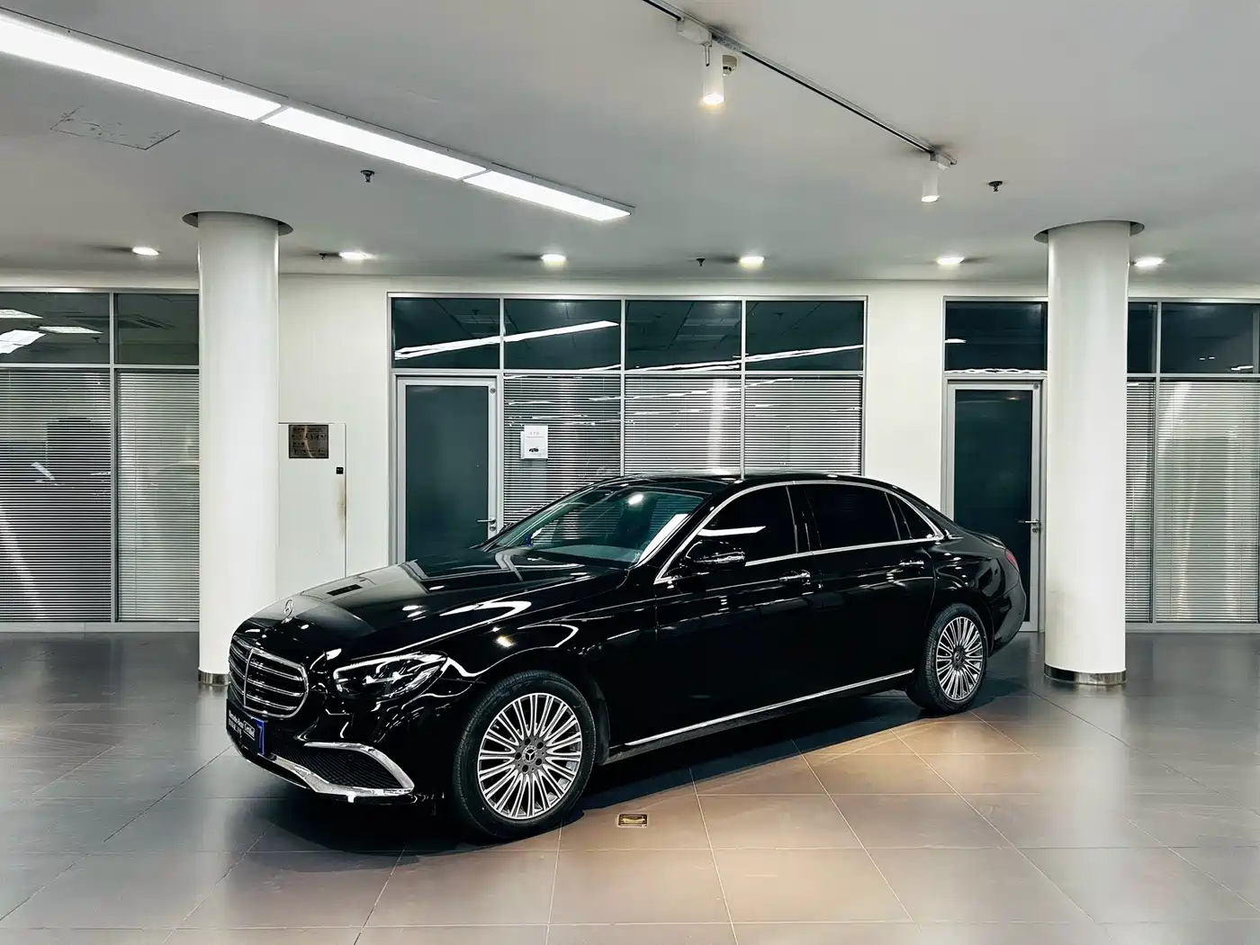 Mercedes-Benz E-Class 2023 Facelift E 300 L Fashion