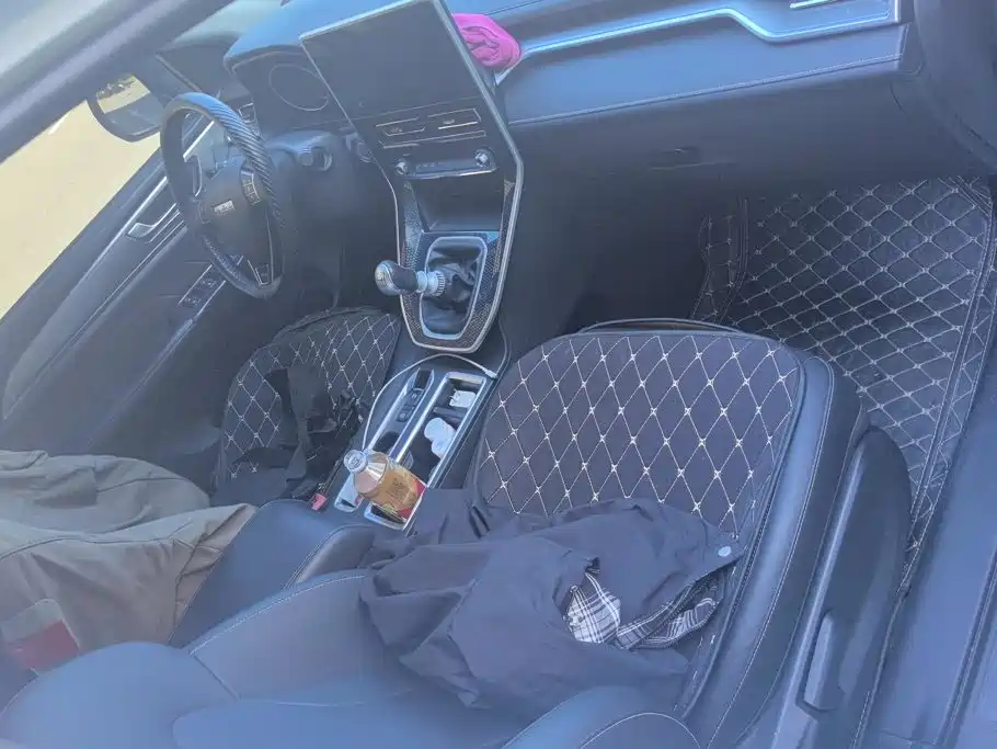 Haval M6 2023 2023 PLUS 1.5T Manual Luxury Smart Connect