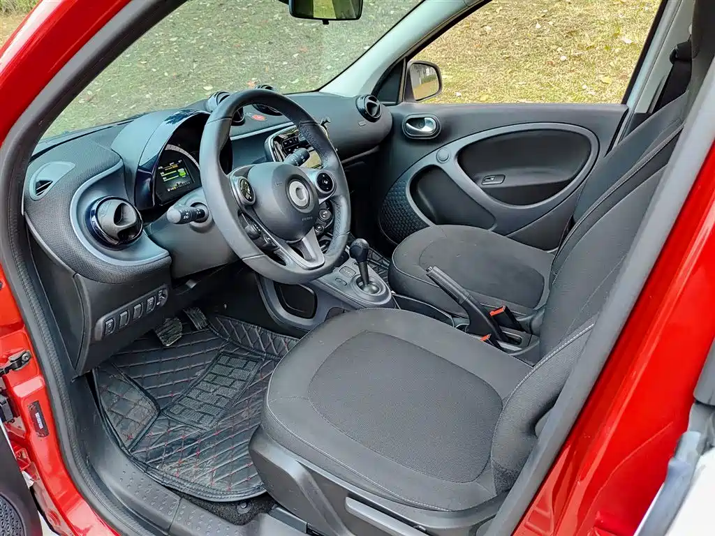 smart forfour 2019 2018 1.0L 52kW Passion Edition