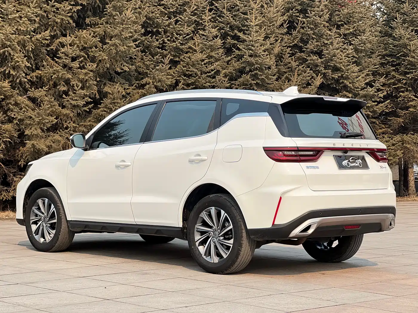 GEELY AUTOMOBILE VISION X6