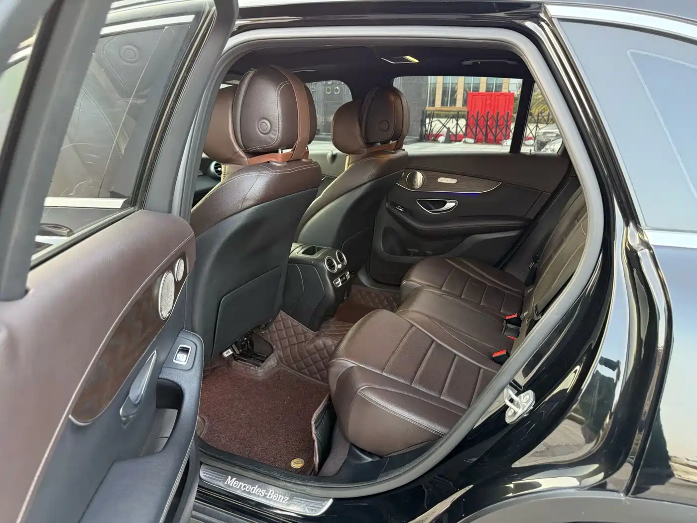 Mercedes-Benz GLC 2022 Model GLC 300 L 4MATIC Dynamic Edition фото 8