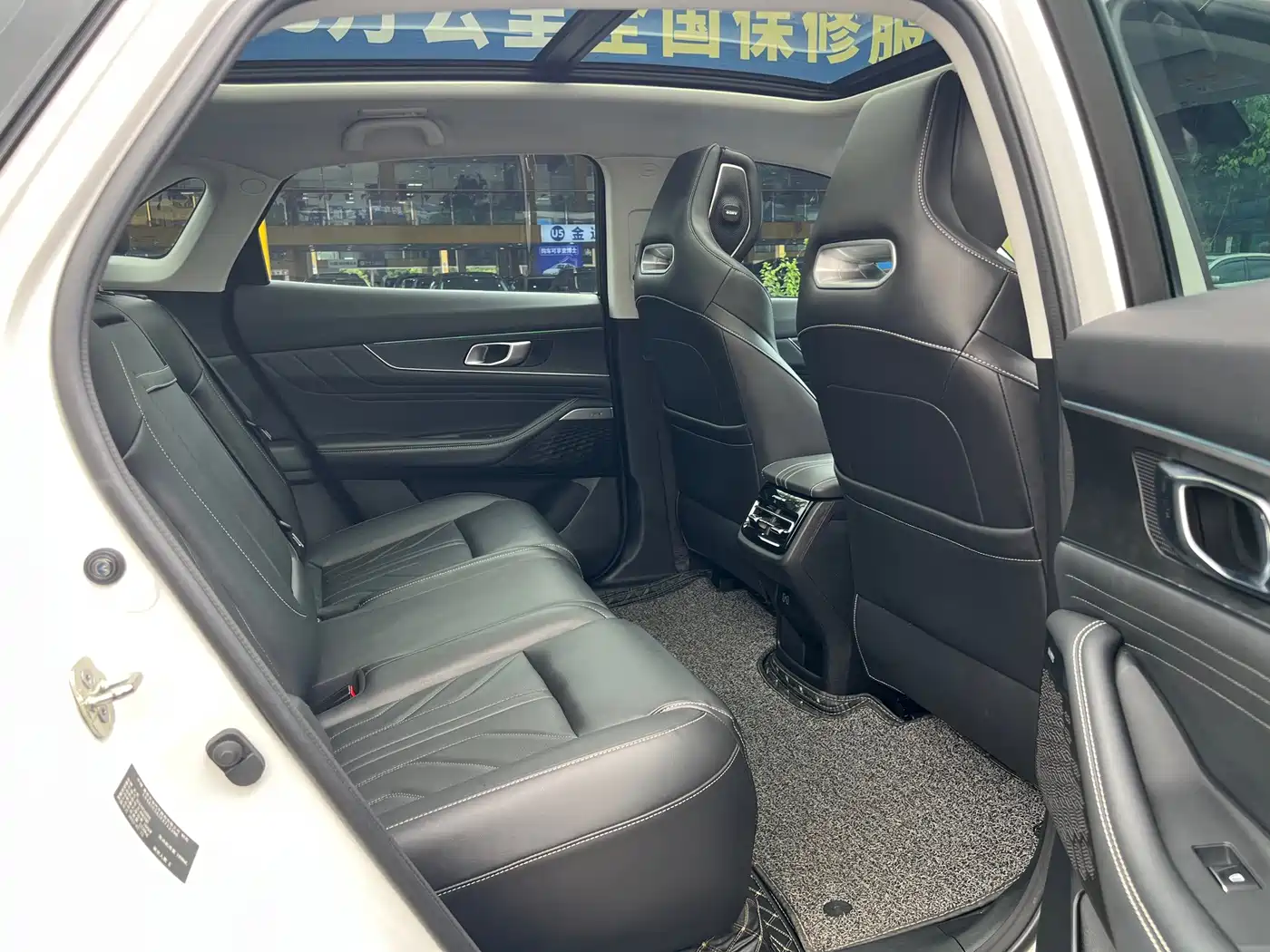 Changan UNI-K 2023 2023 2.0T 2WD Delight Edition