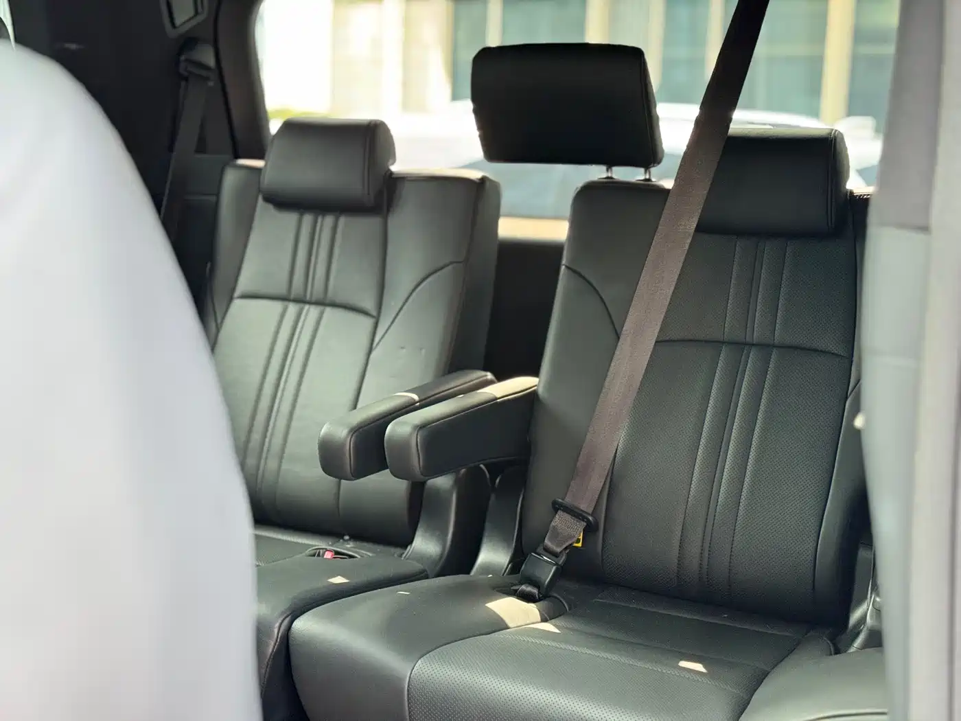 Toyota Alphard 2018 Facelift 3.5L Premium Edition фото 21