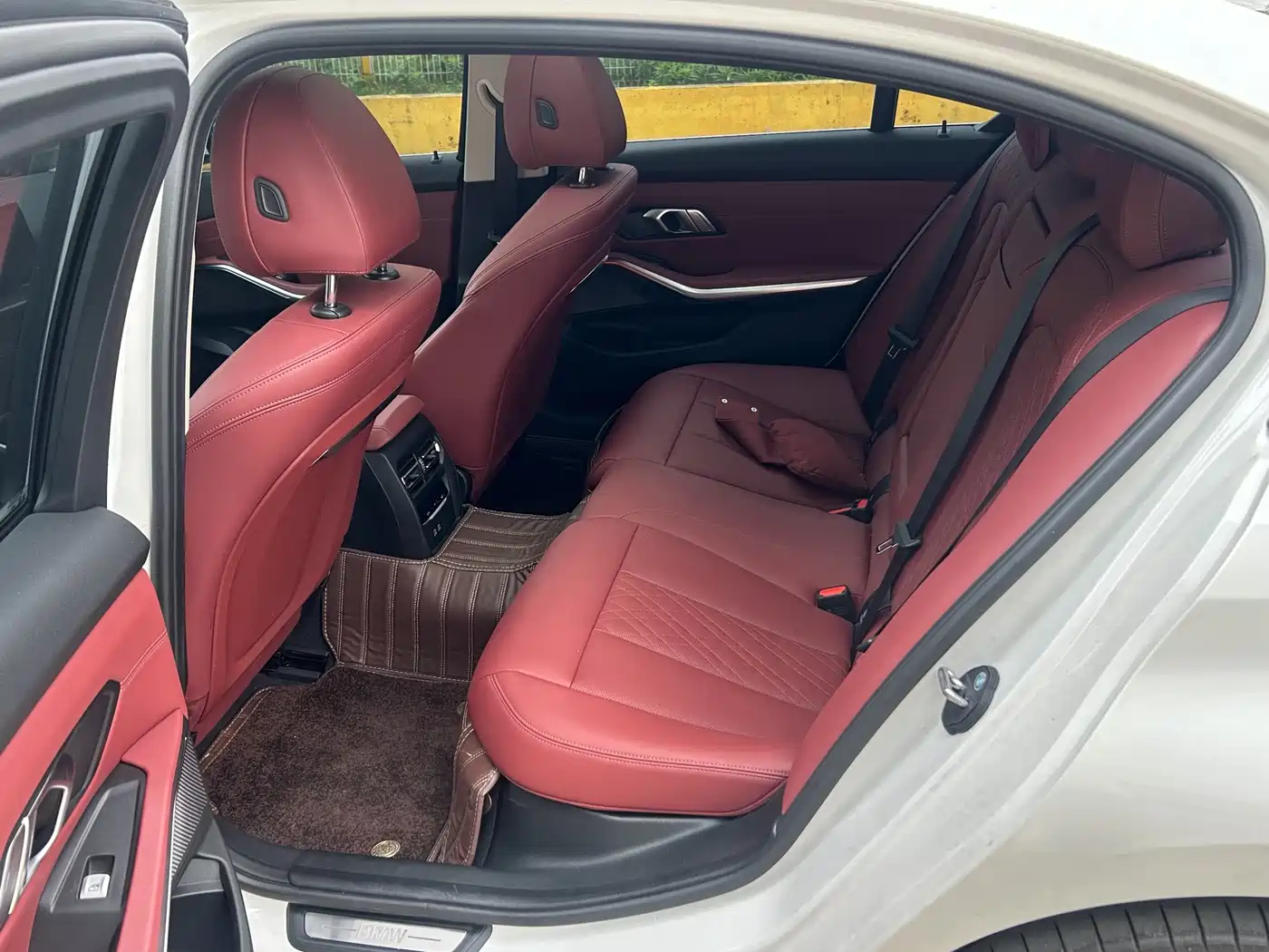BMW i3 2025 eDrive 35 L фото 6