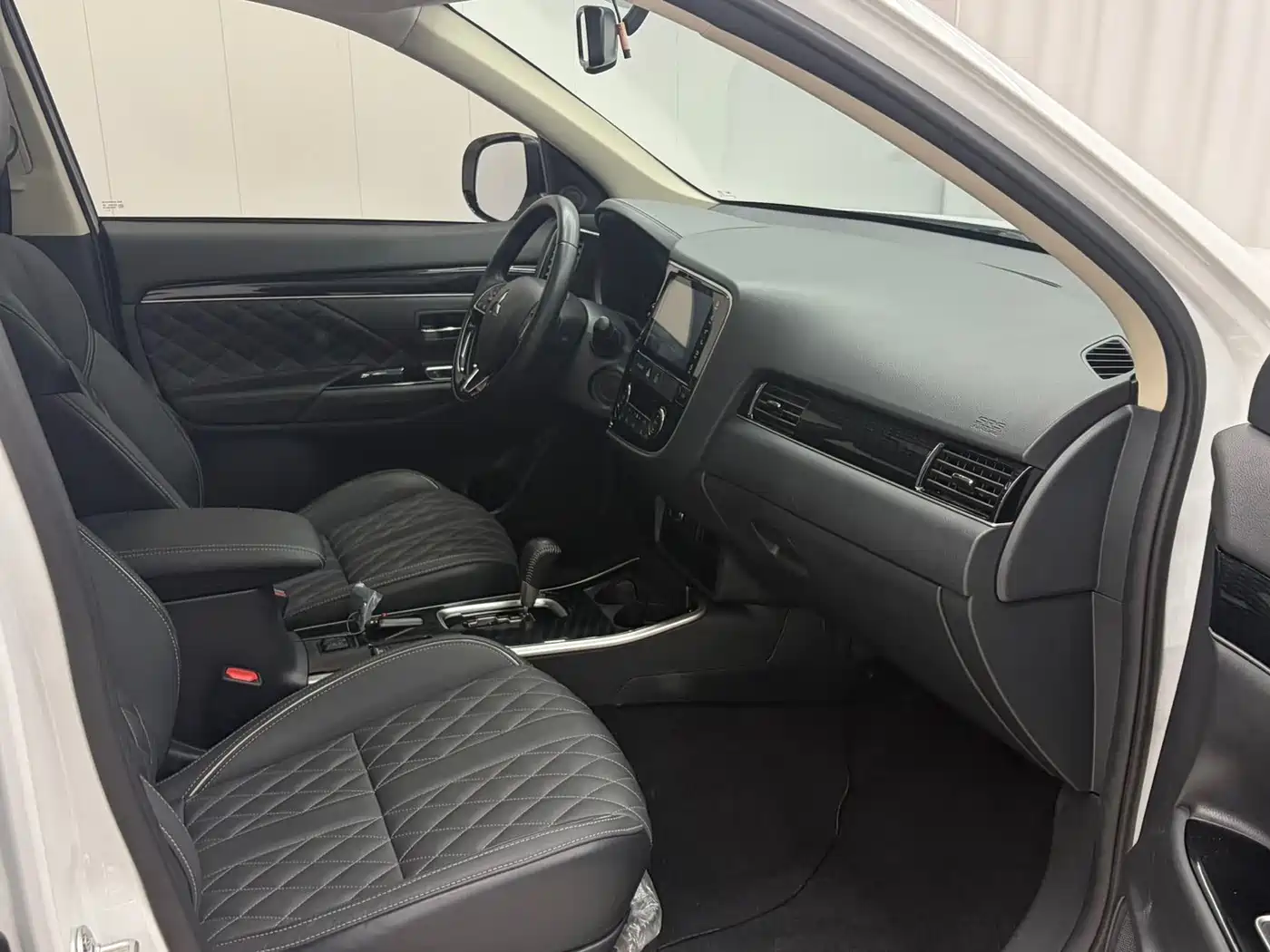 Mitsubishi Outlander 2022 2021 2.0L FWD Comfort Edition 5-seater