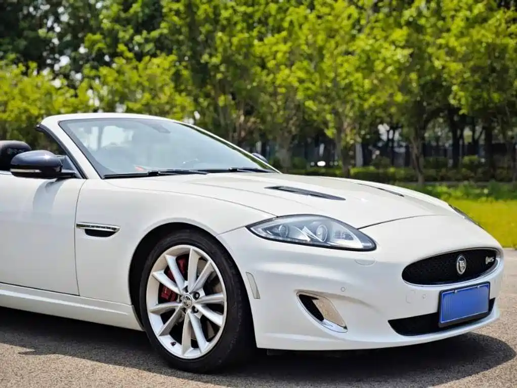 Фото 15 - Jaguar XK