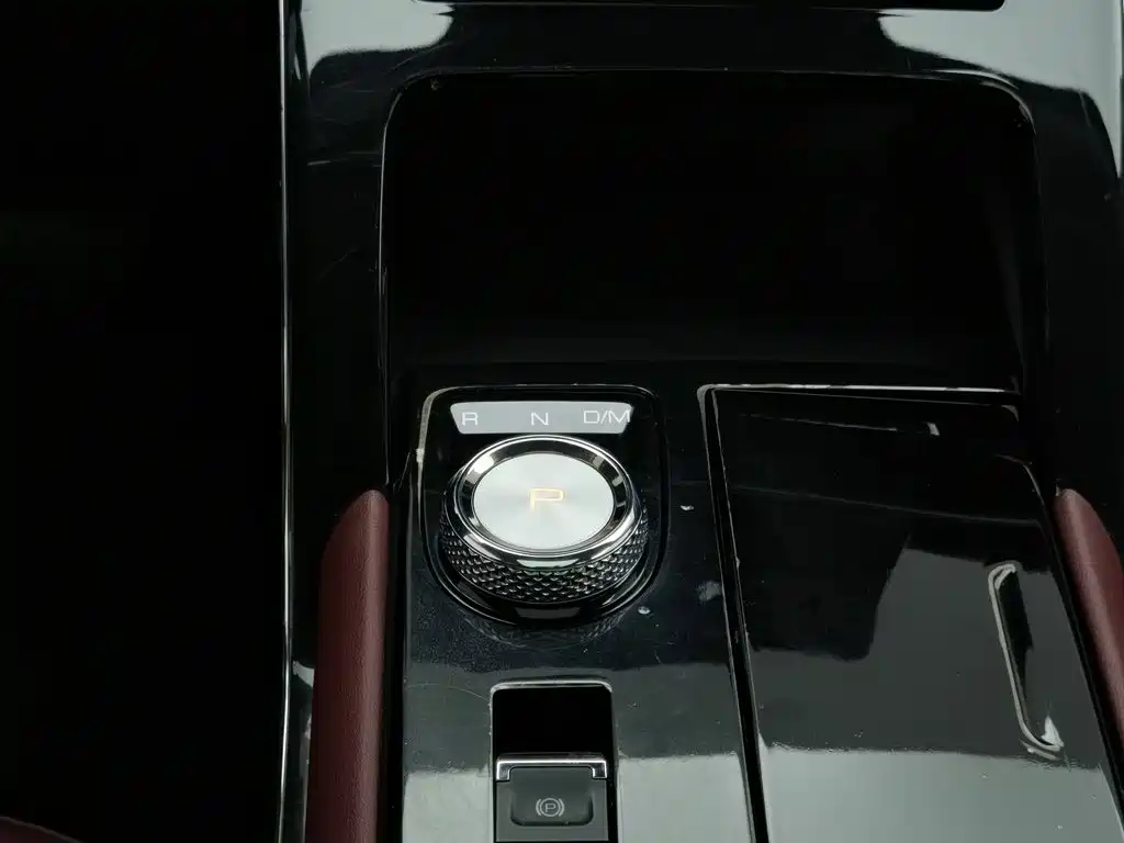 Photo 13 - Haval H6