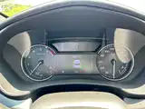 Photo 16 - Cadillac XT4