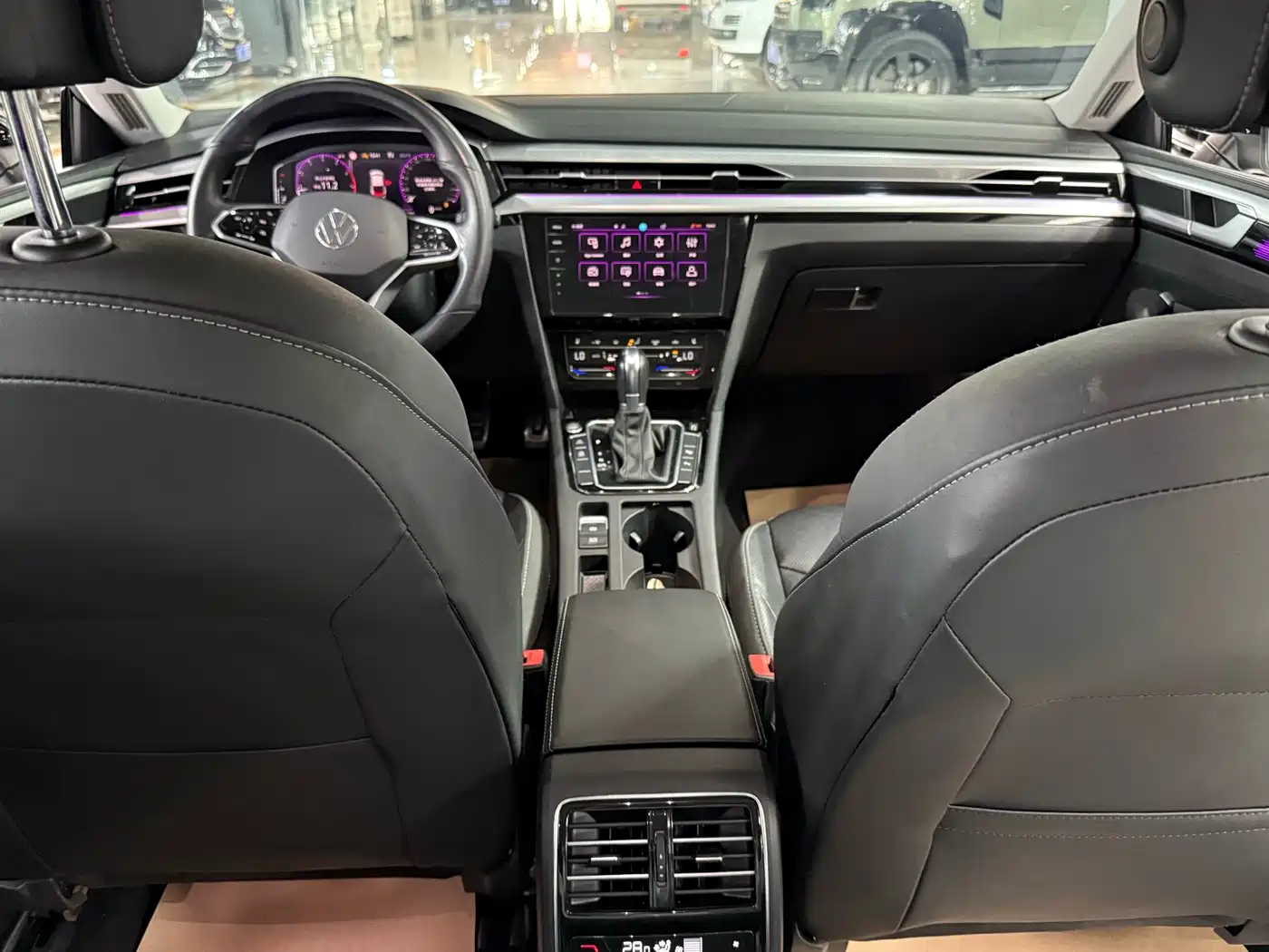Volkswagen FAW-Volkswagen CC 2023 380TSI Eye-catching Edition фото 19
