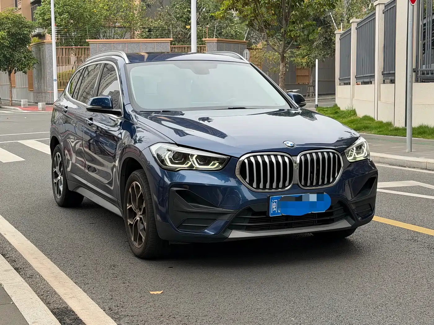 BMW X1 2021 sDrive25Li Leading фото 3