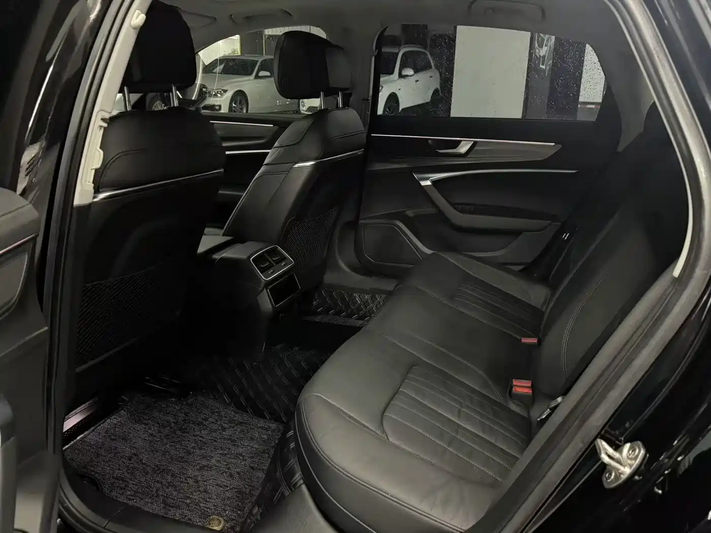 Audi A6L 2021 45 TFSI Exclusive Elegance фото 8