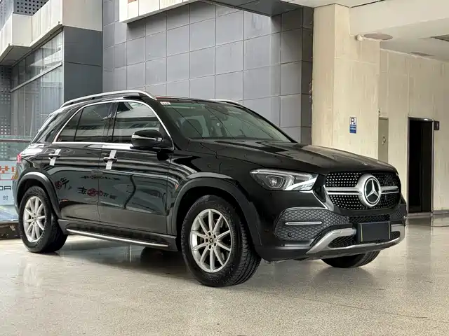 Mercedes-Benz GLE 2022 GLE 350 4MATIC Dynamic — фото 3