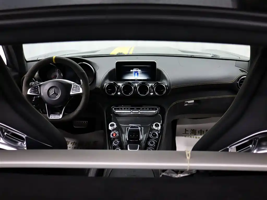 MERCEDES-BENZ AMG GT