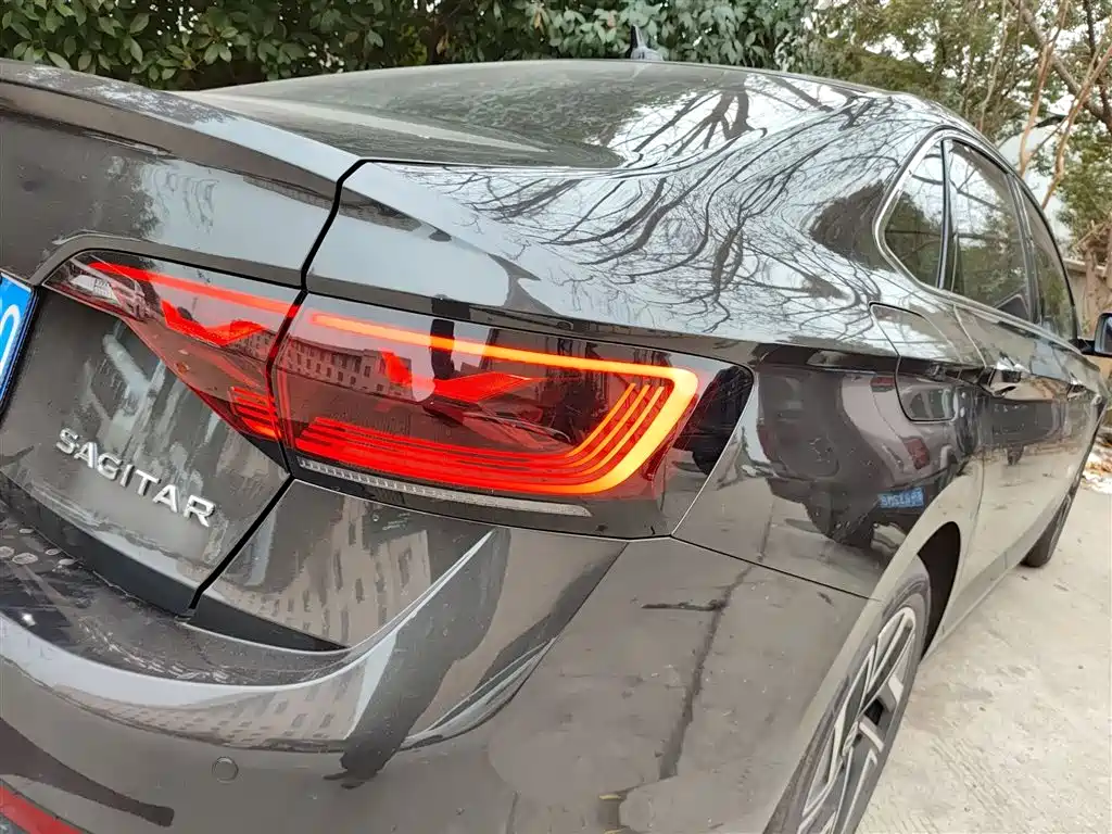 Volkswagen Sagitar 2025 300TSI DSG Surpass Edition фото 24