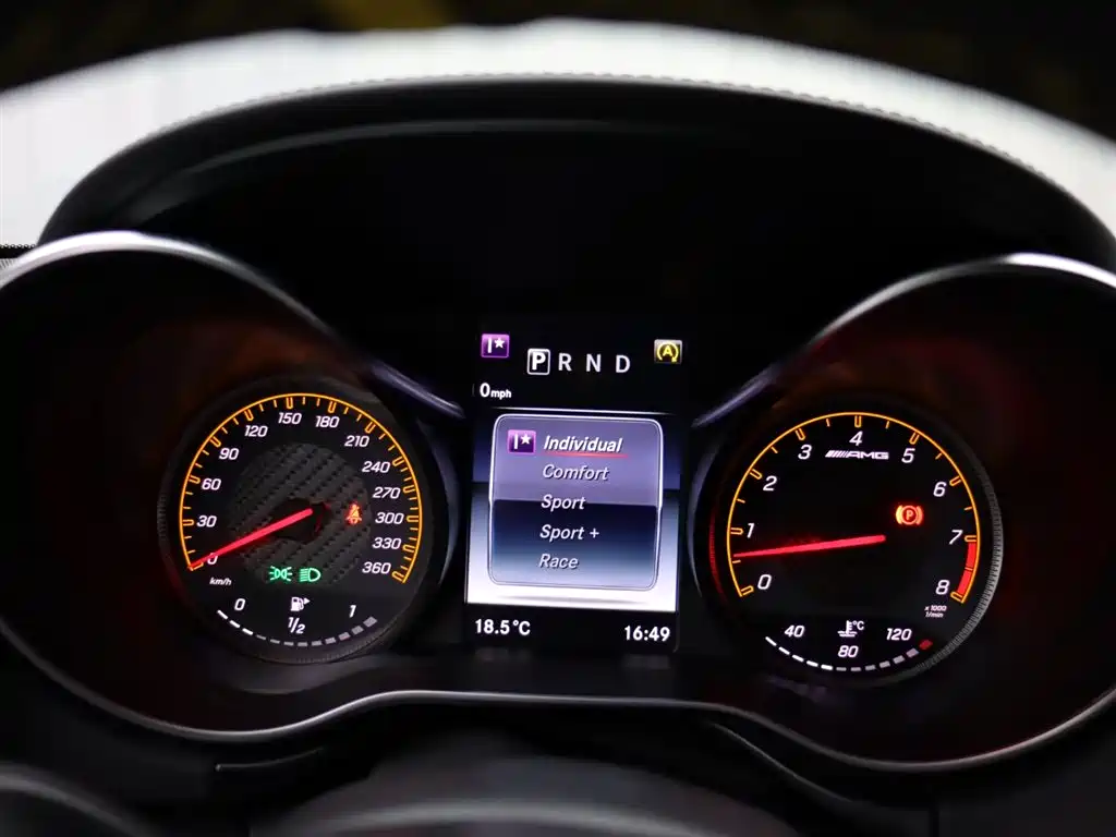 MERCEDES-BENZ AMG GT