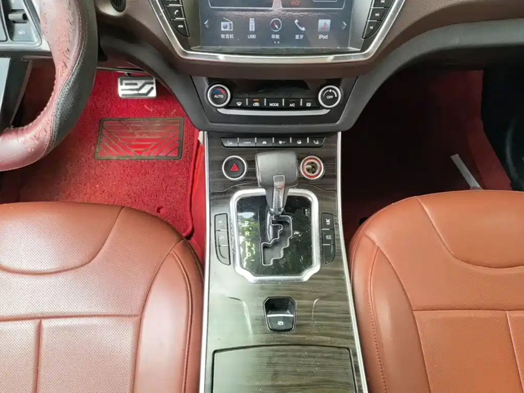 Landwind X7 2016 2015 2.0T Panorama Premium