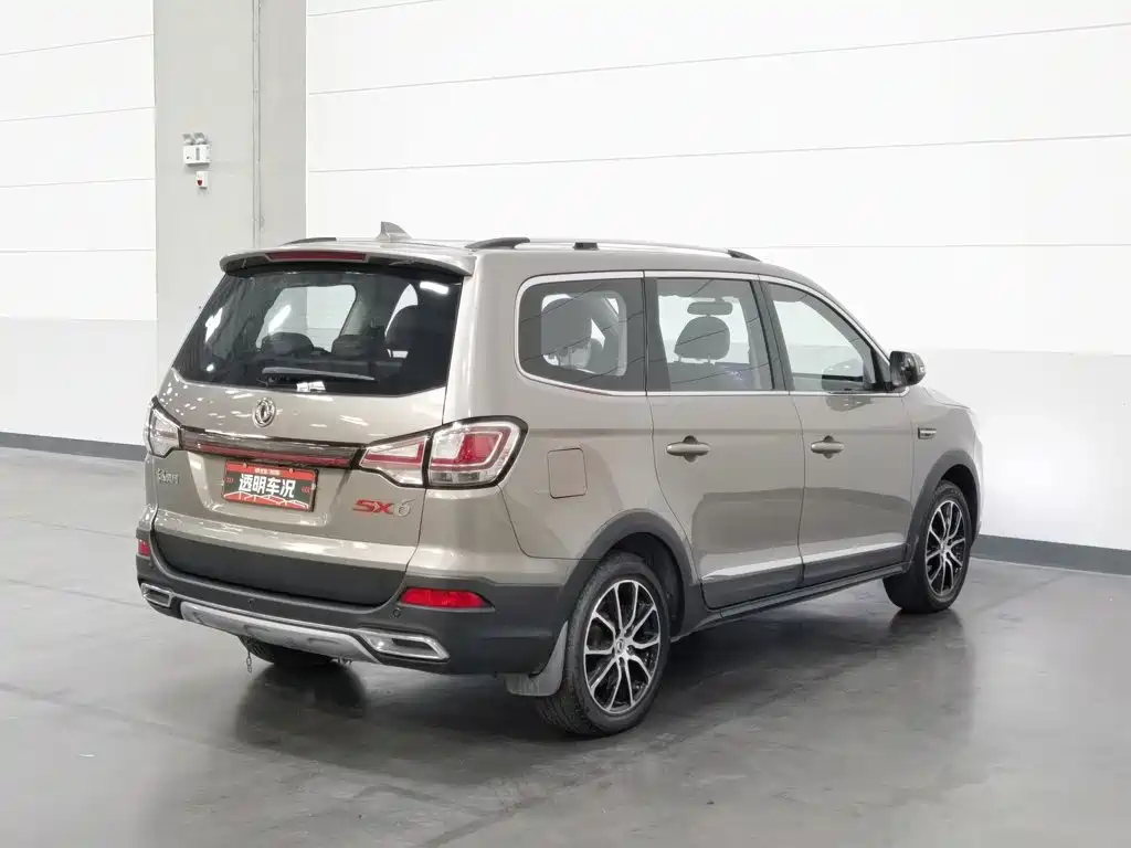 Dongfeng Fengxing Fengxing SX6 2018 2018 1.6L CVT Luxury