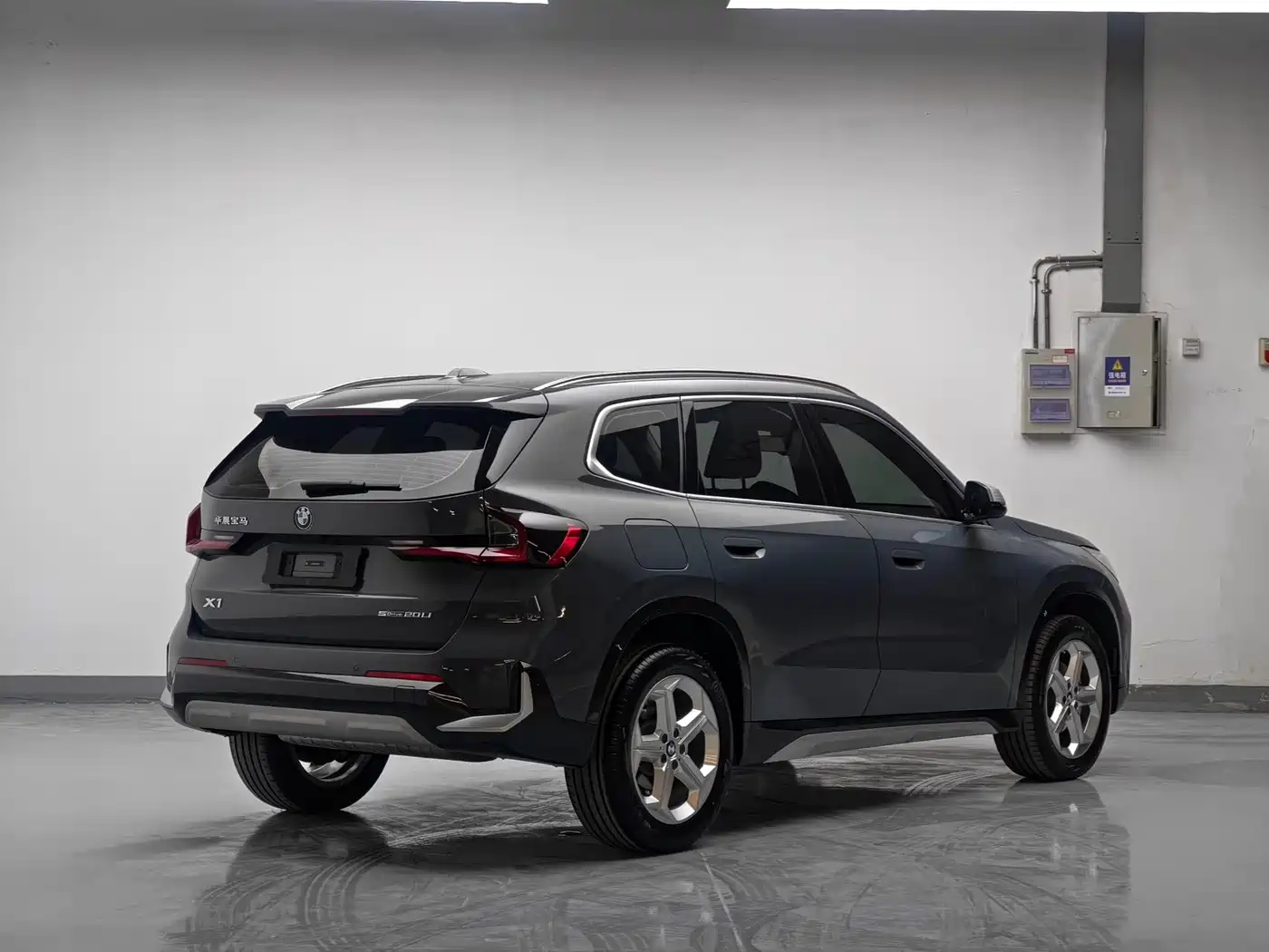 BMW X1 2023 sDrive20Li X Design Package фото 4