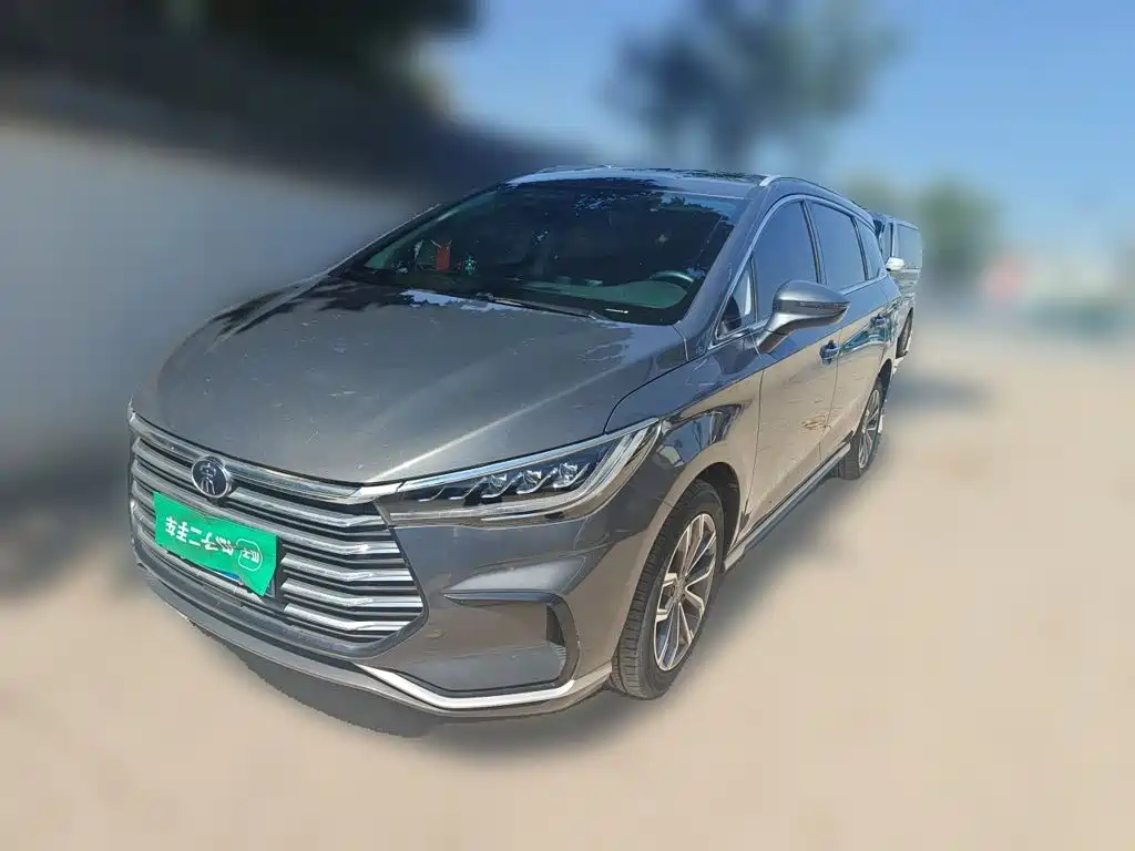 2022 BYD Song MAX