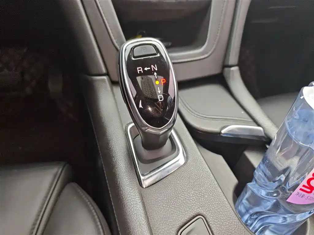 Cadillac XT5 2018 25T Luxury фото 10