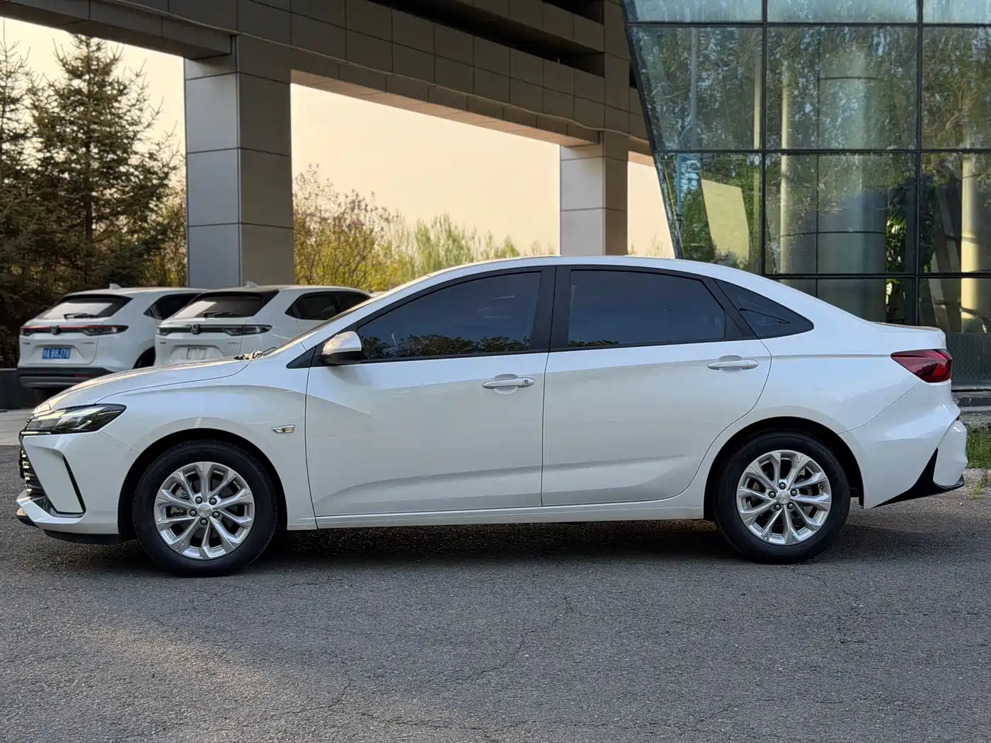 CHEVROLET CRUZE