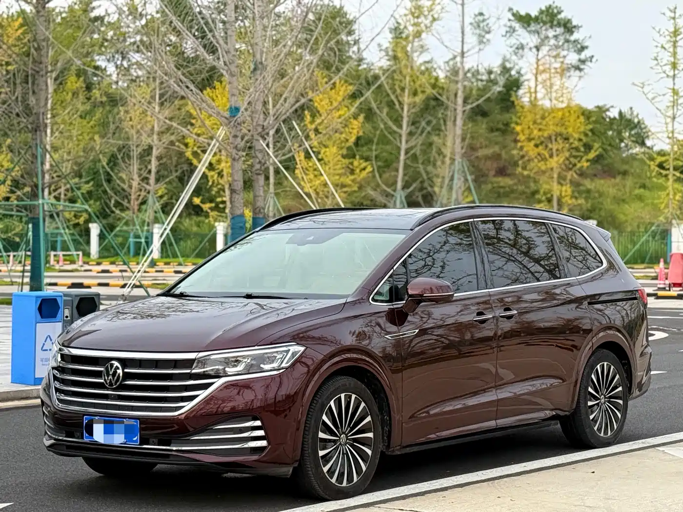 Фото 1 - Volkswagen Viloran