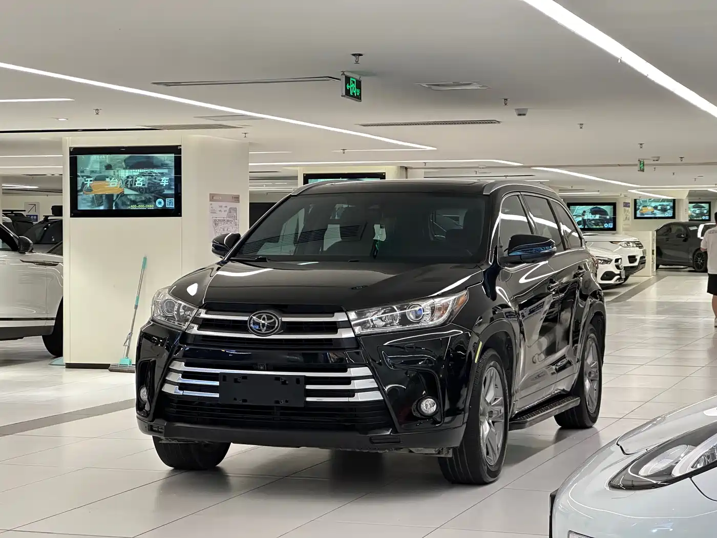 Toyota Highlander 2018 2.0T 4WD Ultimate 7-seater (China V)