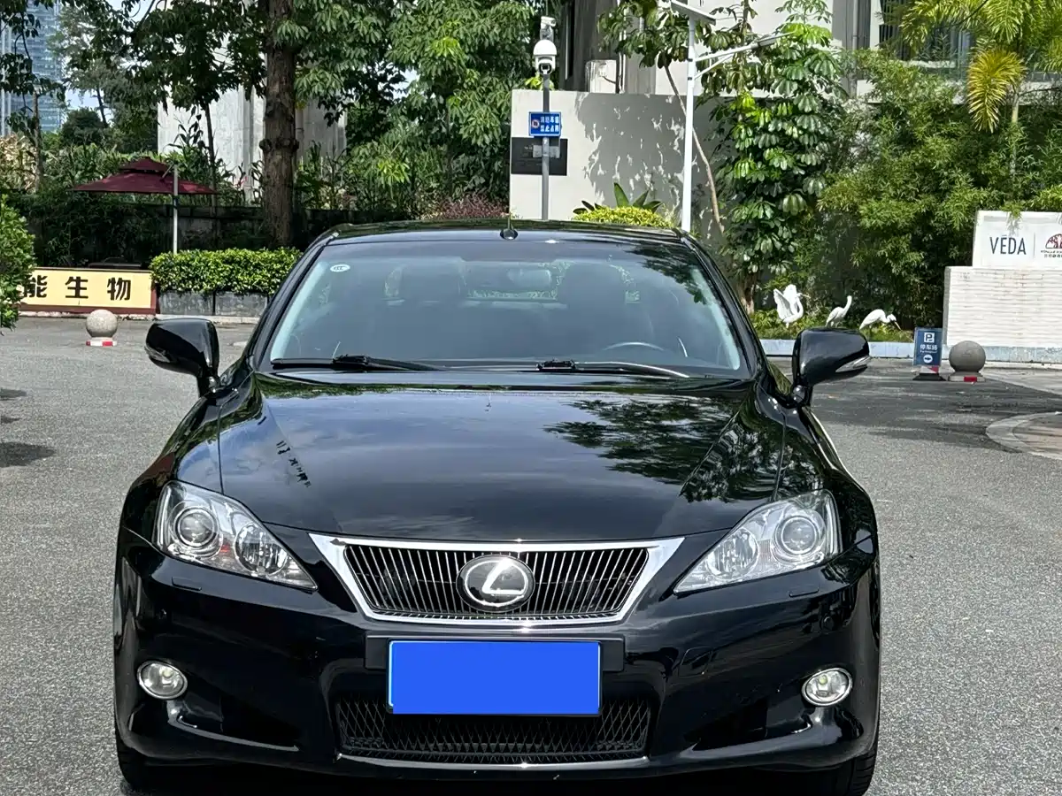 Lexus IS 2010 2009 300C