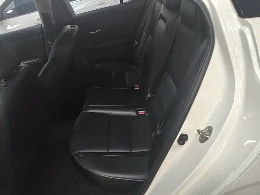 Nissan SYLPHY, миниатюра 17
