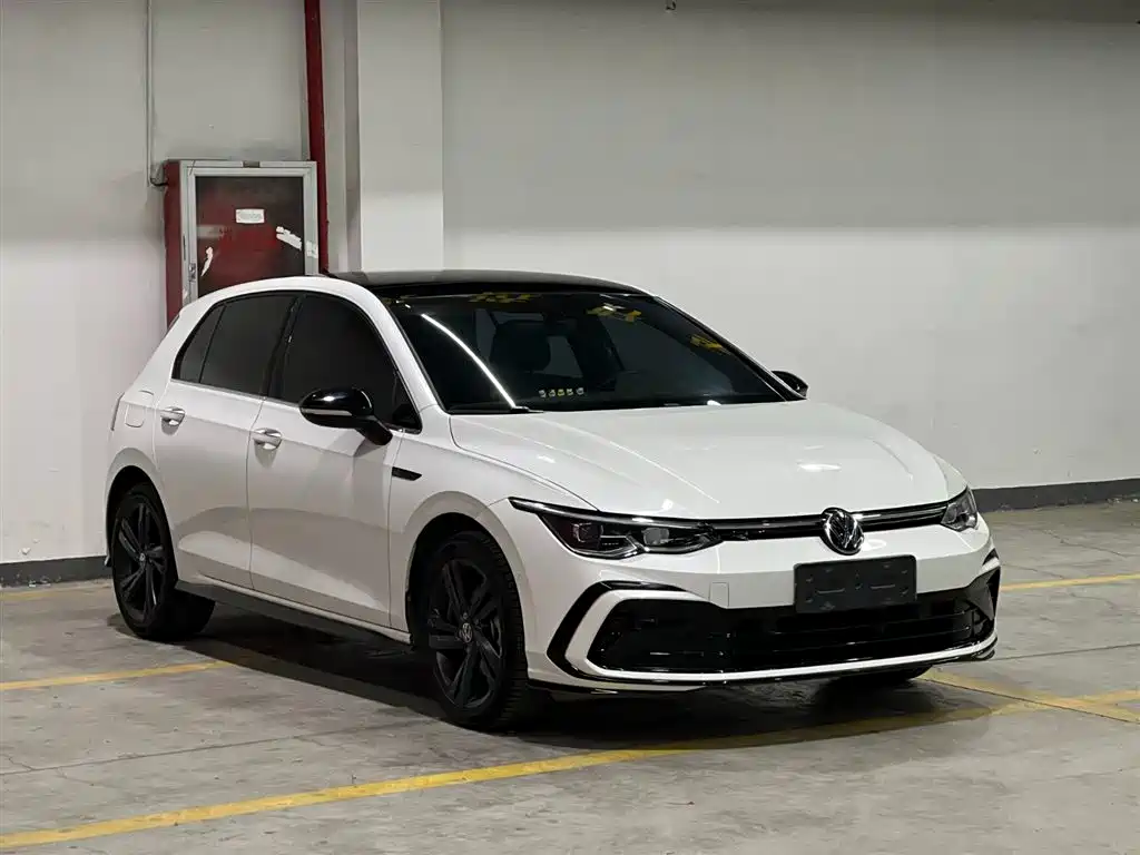 Volkswagen Golf 2023 280TSI DSG R-Line Lite фото 3