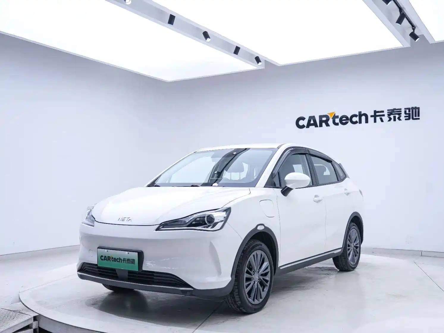 صورة 10 - Nezha Auto Nezha V