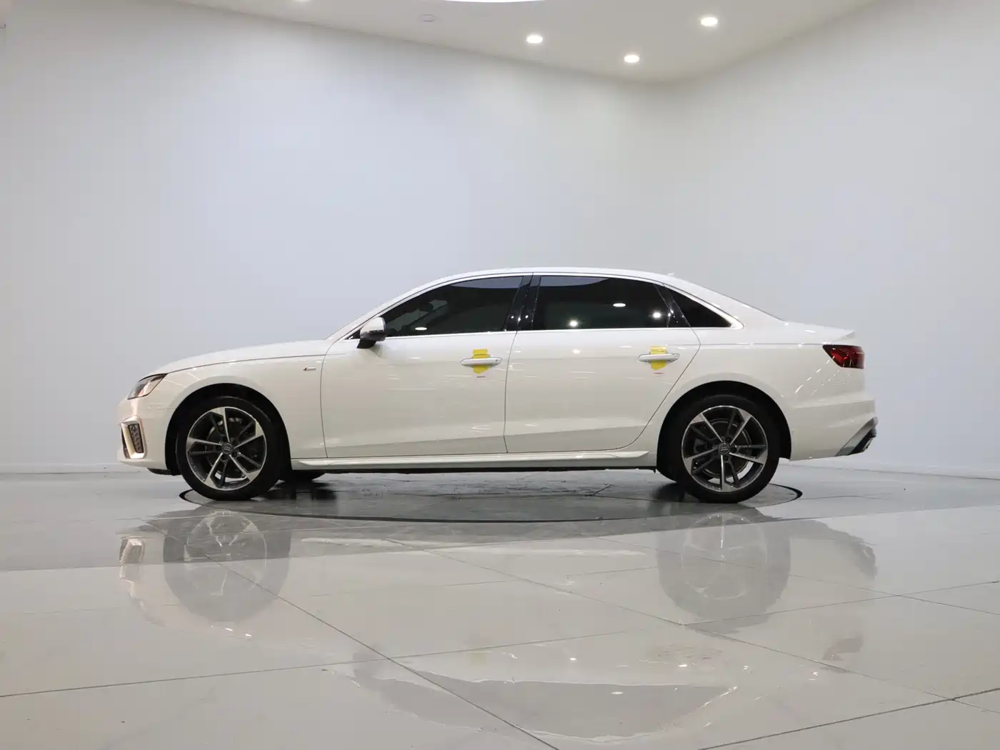 Audi A4L 2020 40 TFSI Fashion Dynamic Edition фото 7