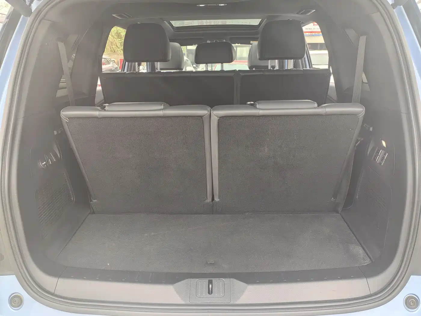 GAC Trumpchi Trumpchi GS8 2022 Dual Engine Series 2.0TM 2WD Premium Edition (7-Seater) фото 16