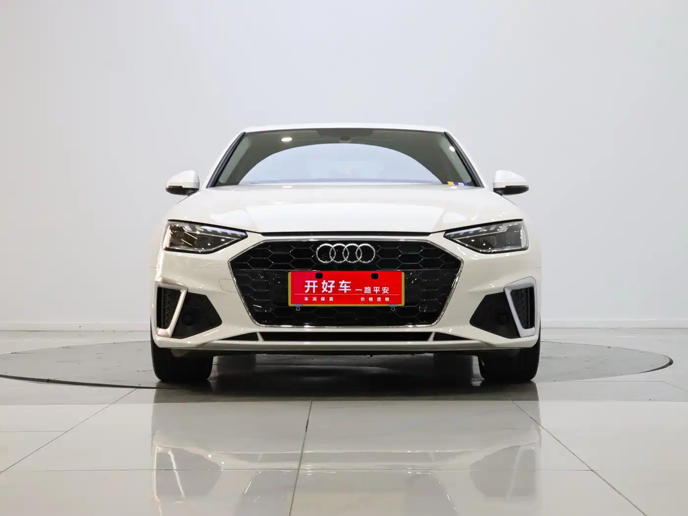 Audi A4L 2020 40 TFSI Fashion Dynamic Edition фото 2