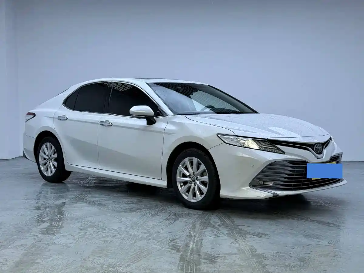 Toyota Camry 2019 2.0G Luxury (China V) фото 3