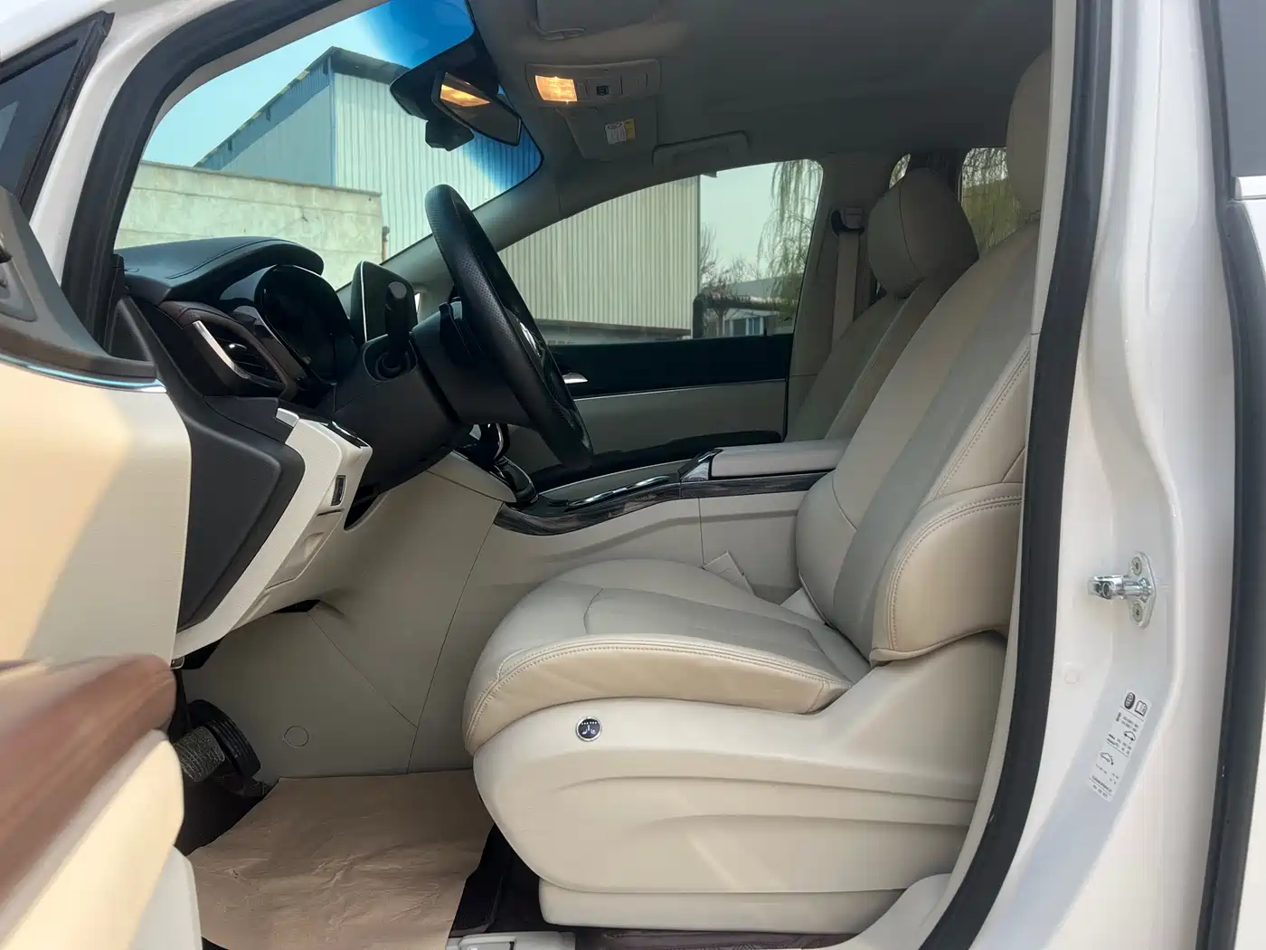 Buick GL8 2023 Model Land Business Class Smart фото 9