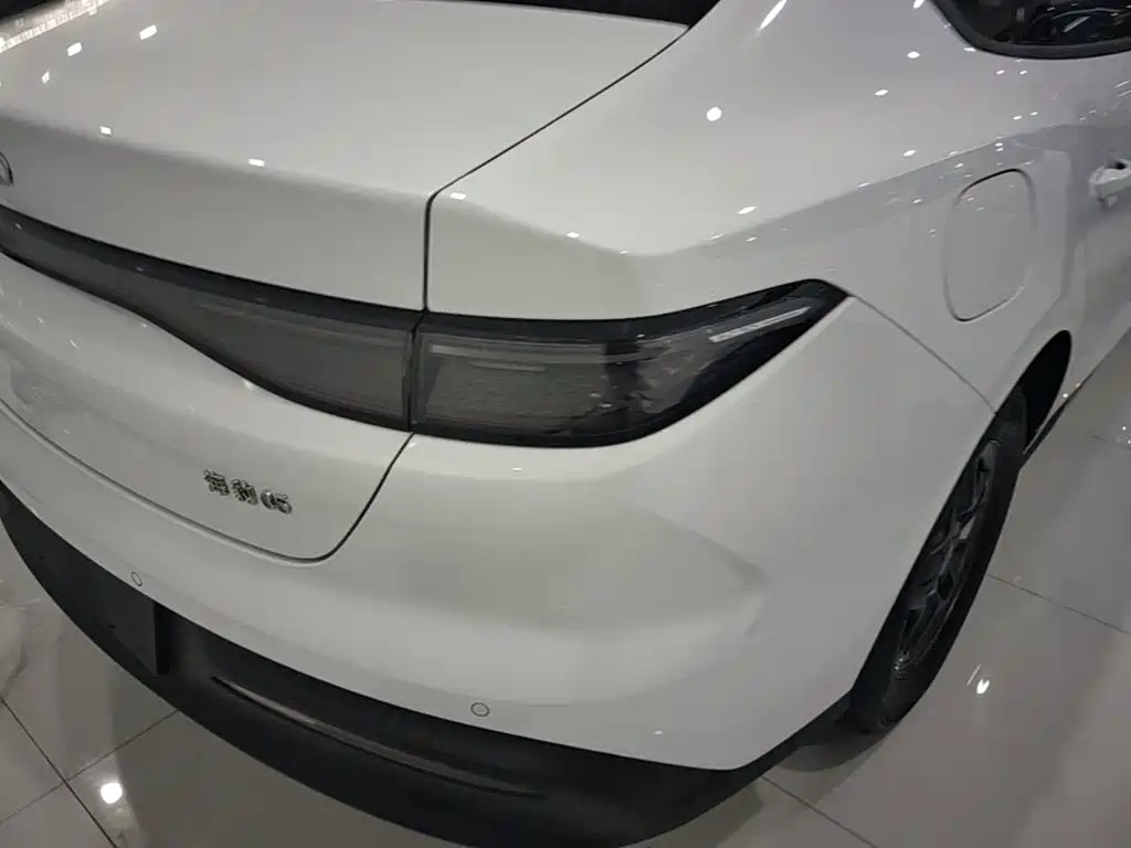 BYD Hai Bao 05 DM-i 2026 2026 DM-i 128KM Luxury