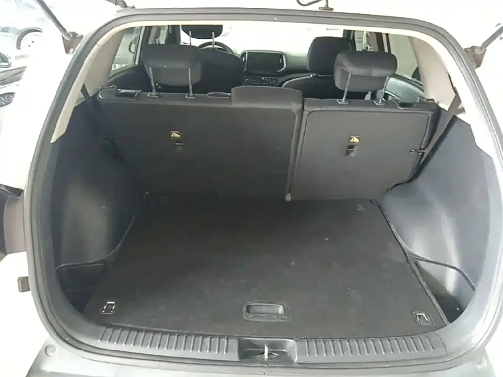 Kia KX3 2016 2015 1.6L Automatic 2WD GLS