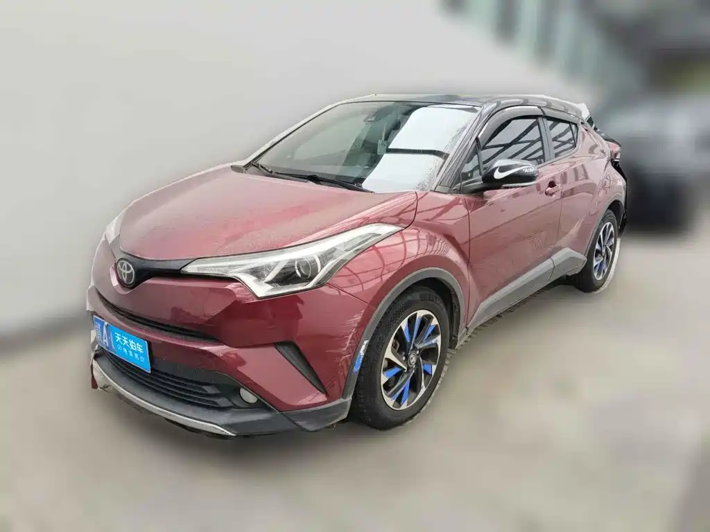 Фото 1 - Toyota IZOA
