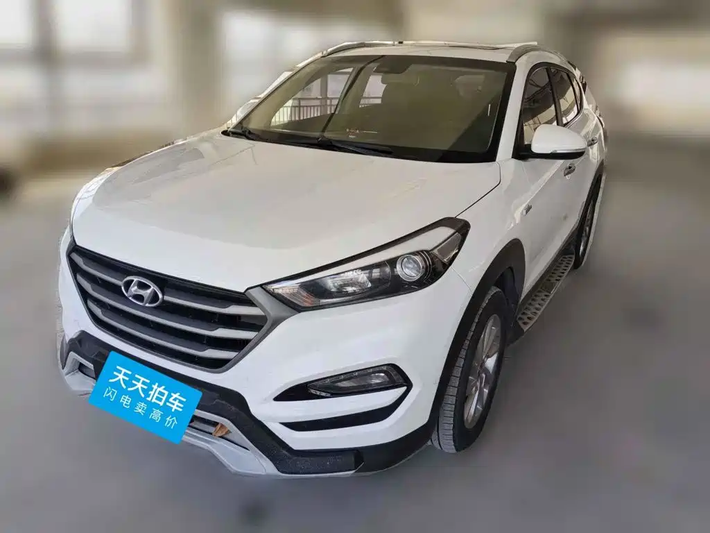 صورة 1 - Hyundai Tucson
