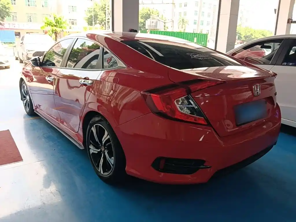 صورة 5 - Honda Civic