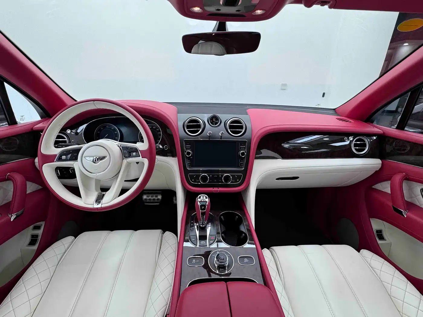 Bentley Bentayga 2017 2016 6.0T Standard Edition