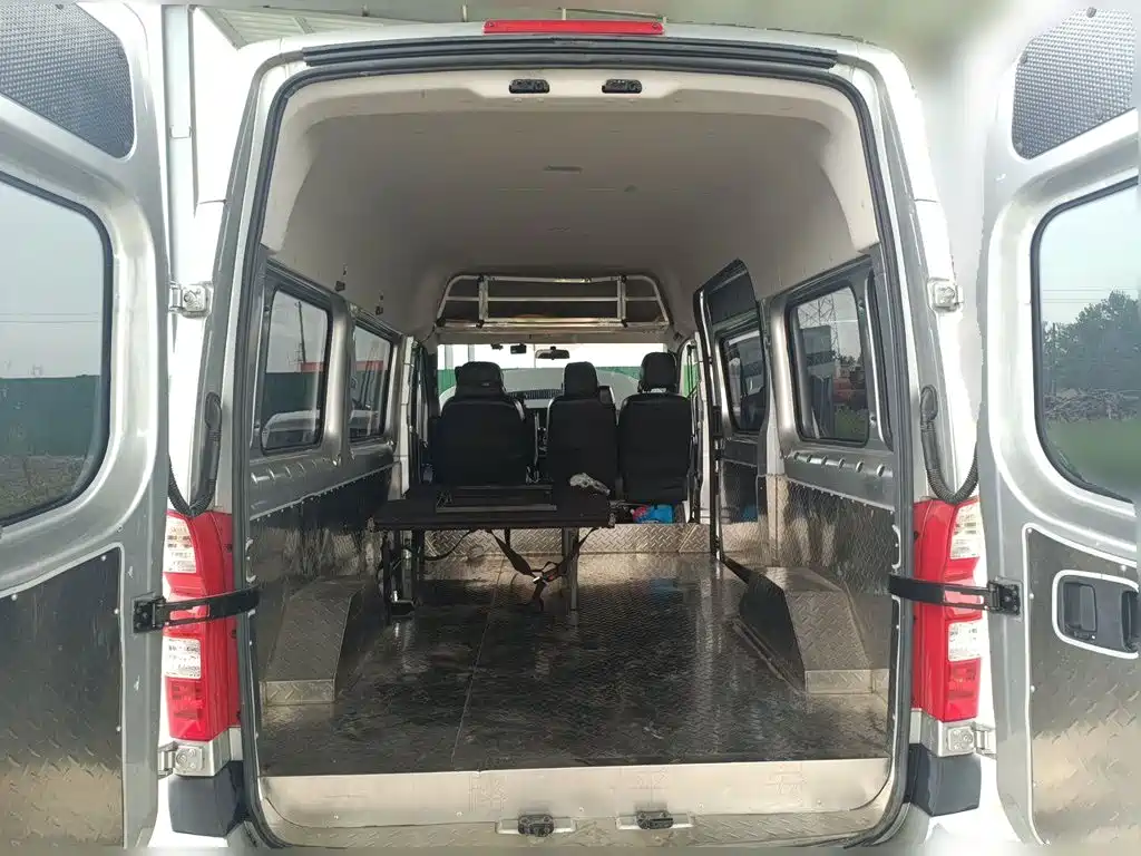 Foton Tuyano 2025 2023 Lucky Elephant Multi-purpose 2.0T Manual Long Wheelbase Medium Roof Single Rear Tire 5/6/7/9-seater
