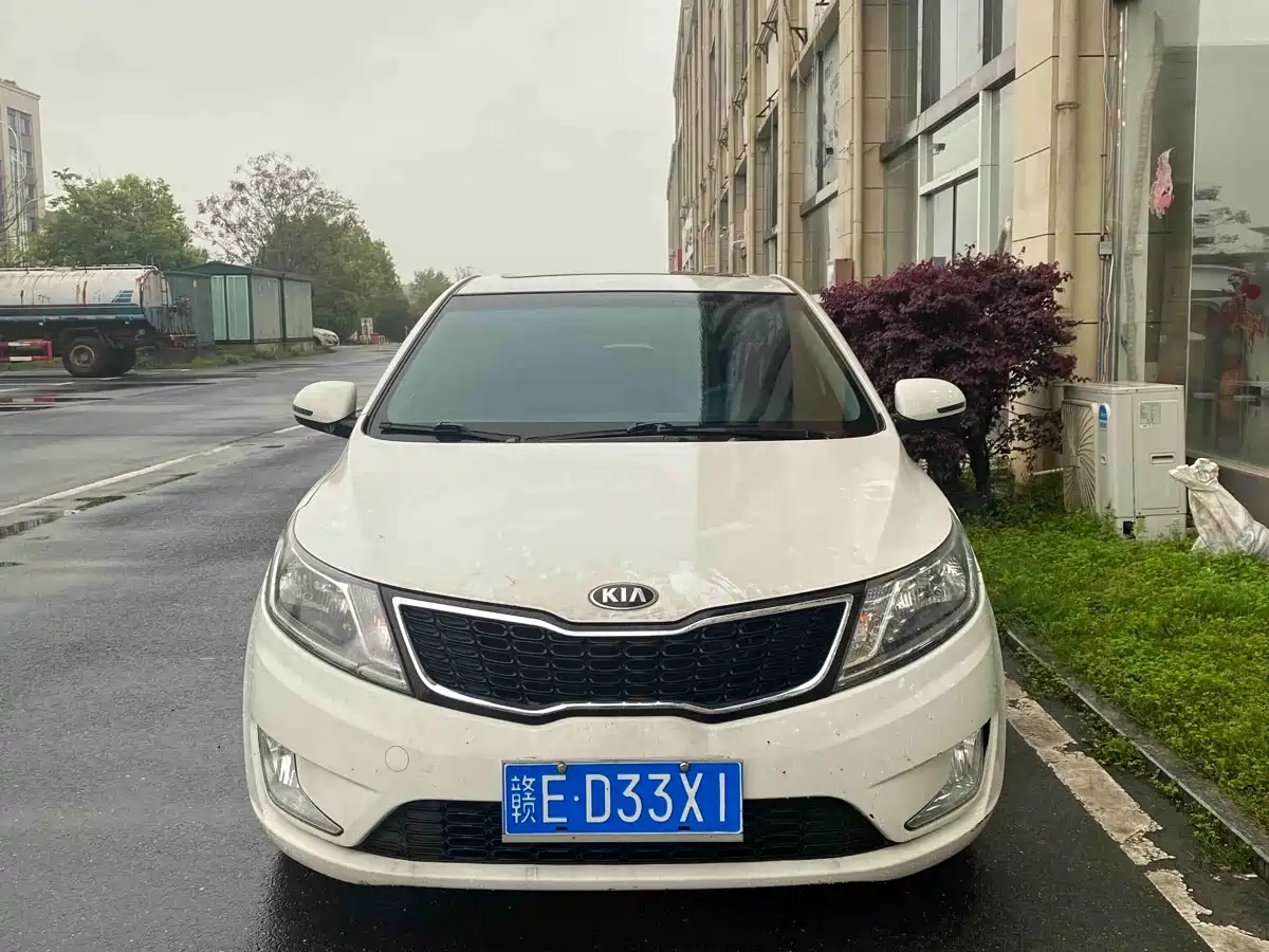 Kia K2 2013 2012 Model Sedan 1.6L AT Premium ECO