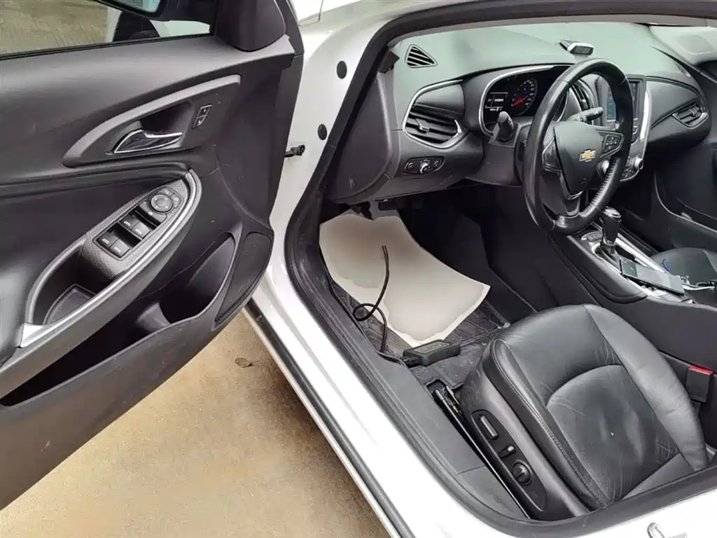 Chevrolet Malibu XL 2018 530T Auto RuiChi Edition фото 16