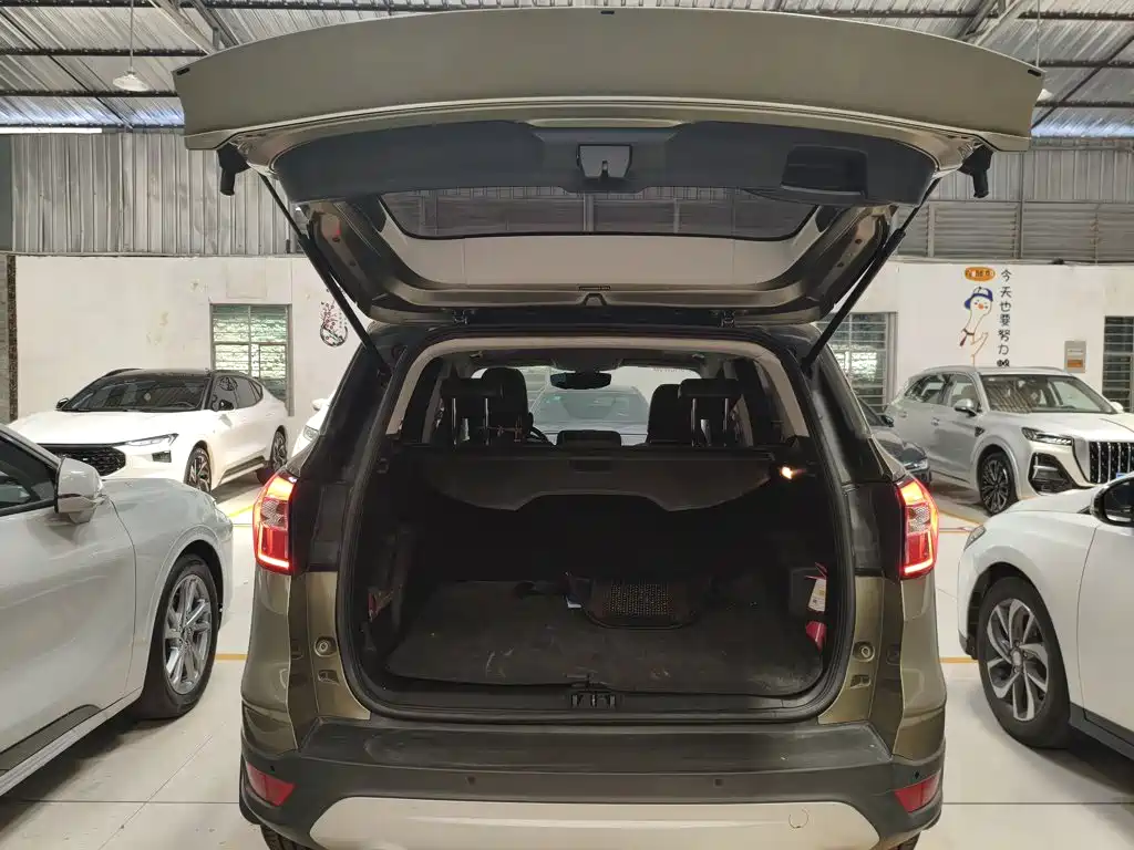 Ford Kuga 2016 2017 EcoBoost 245 AWD Platinum